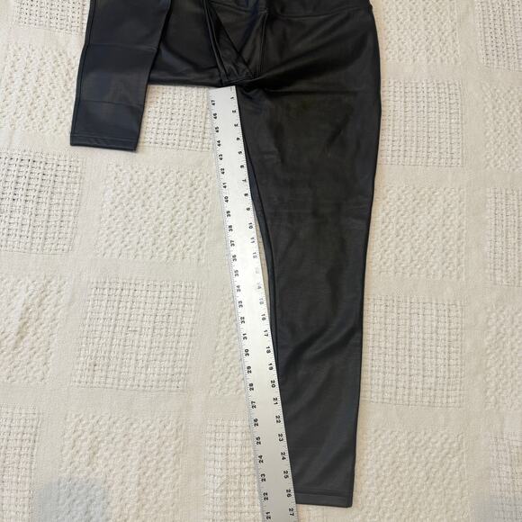 Nordstrom Rack medium high rise faux leather leggings P 2776 - Picture 3 of 10